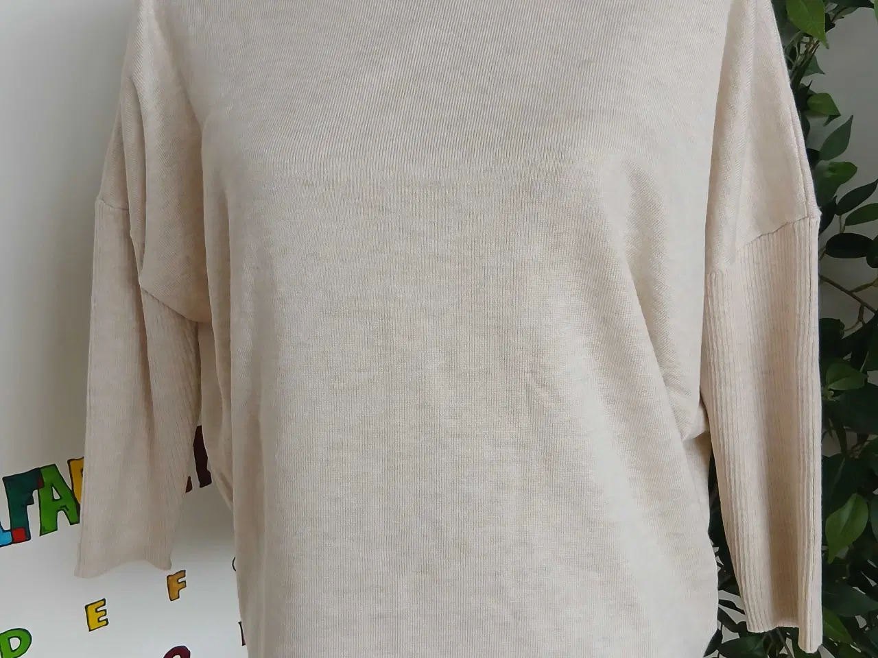 Billede 1 - Trøje. Saint Tropez. Medium/38