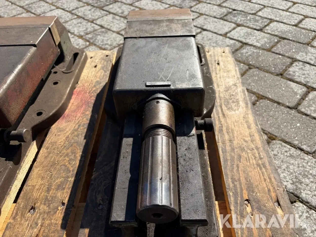 Billede 11 - Maskineskruestikke uden Palle 2 styk.