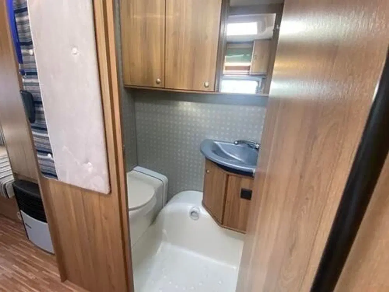 Billede 3 - Bürstner AVERSO 460 TL