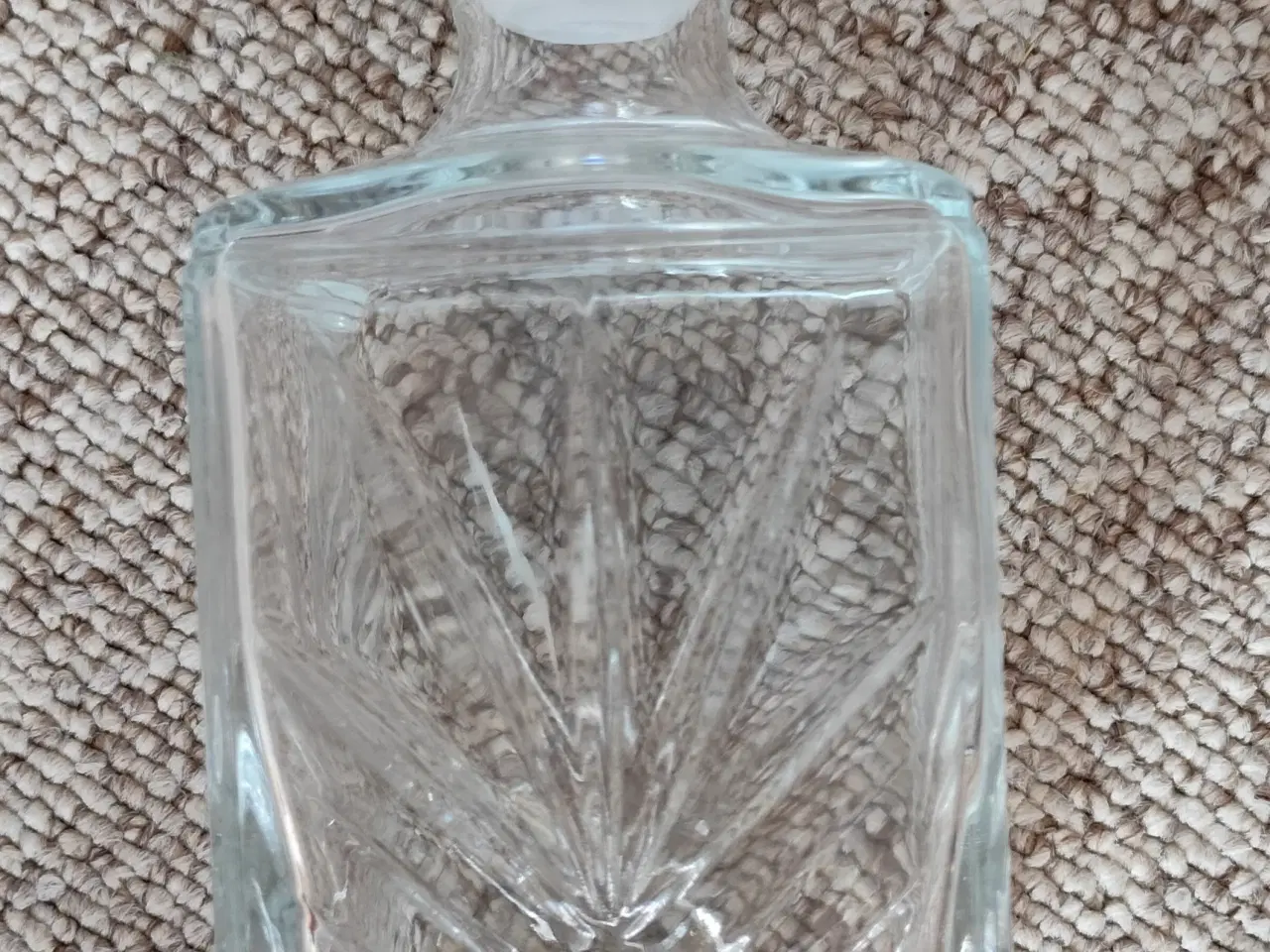 Billede 1 - vinbeholder ægte Kristal 