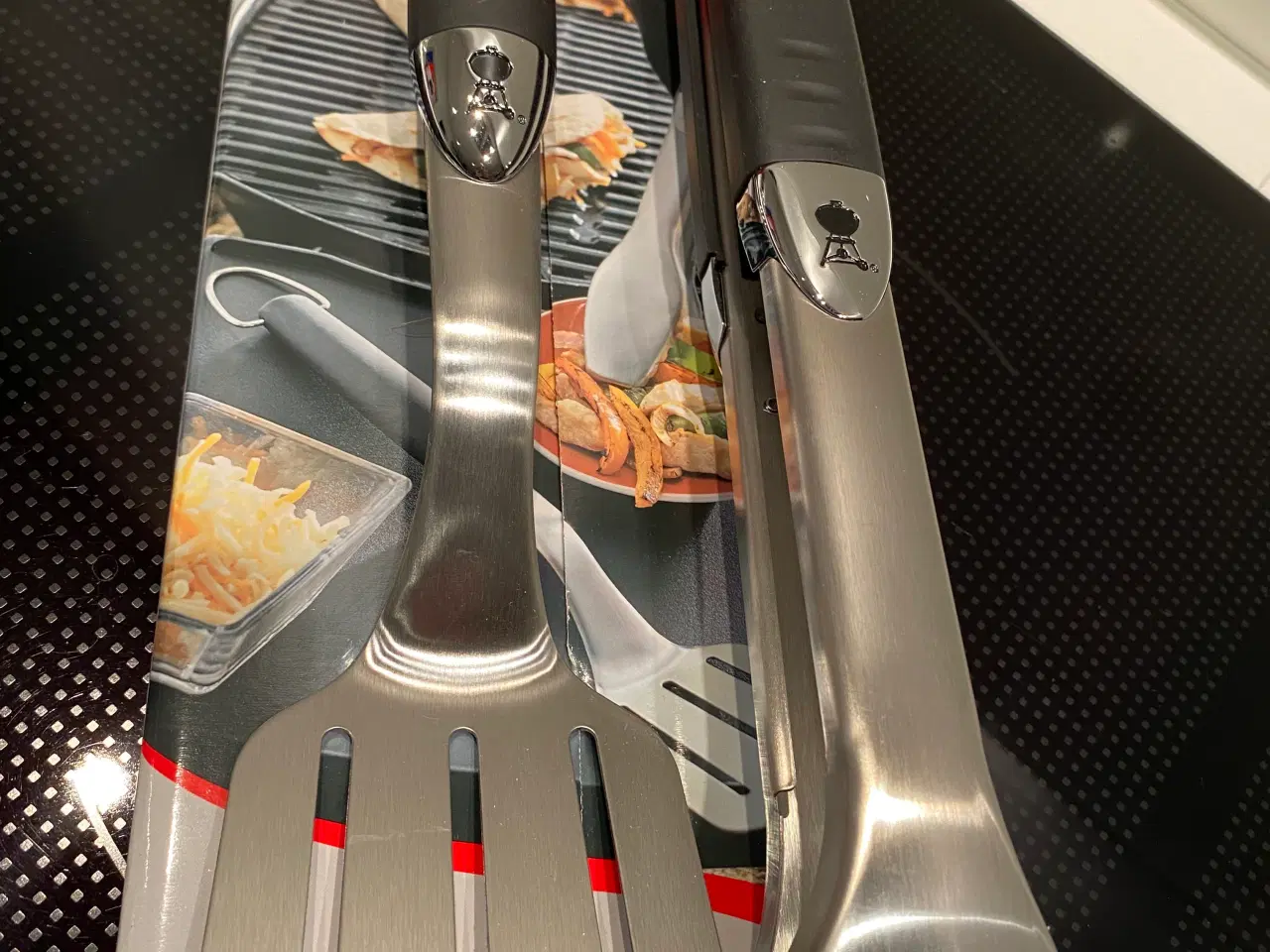 Billede 2 - WEBER Grill tangsæt - 2 dele Spritnyt i emballage