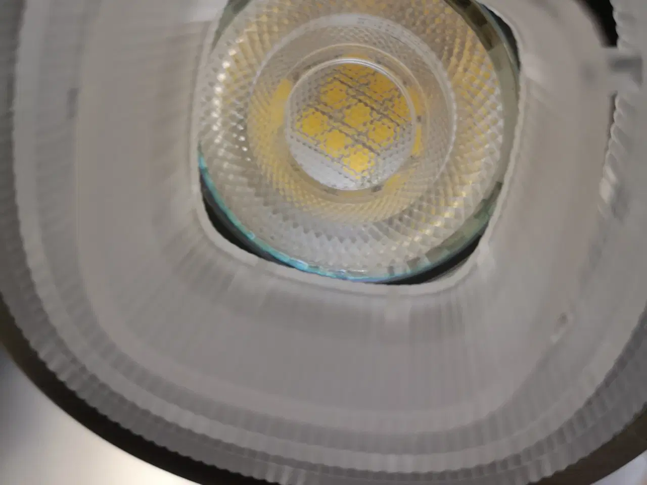 Billede 5 - 2 stk NY MONAZIT LED loftspotlight med 3 spots