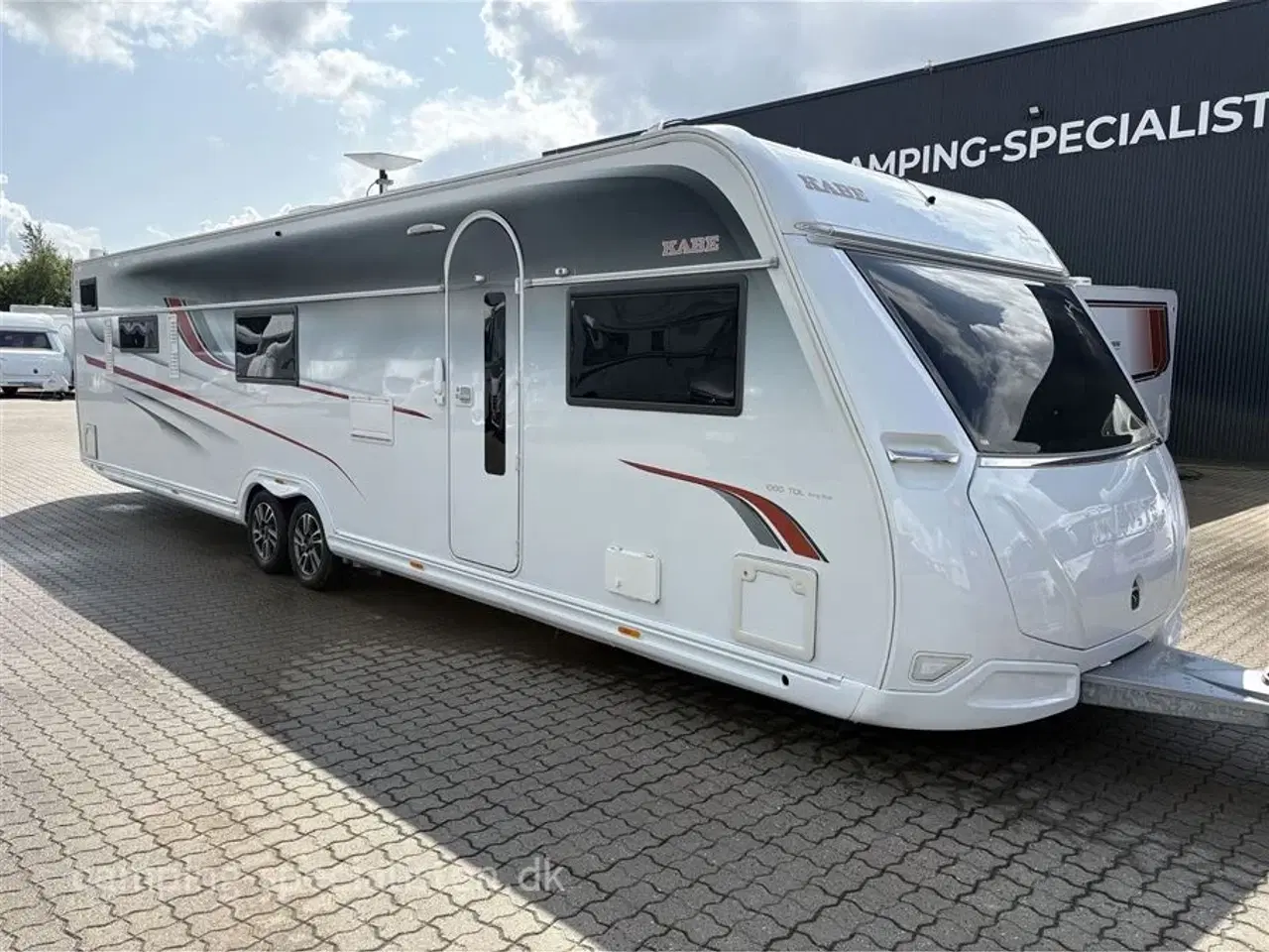 Billede 2 - 2019 - Kabe Imperial 1000 TDL E8/DL   Liebhaver campingvogn - Kabe Imperial 1000 TDL KS 2019 - Se den nu hos Camping-Specialisten.dk
