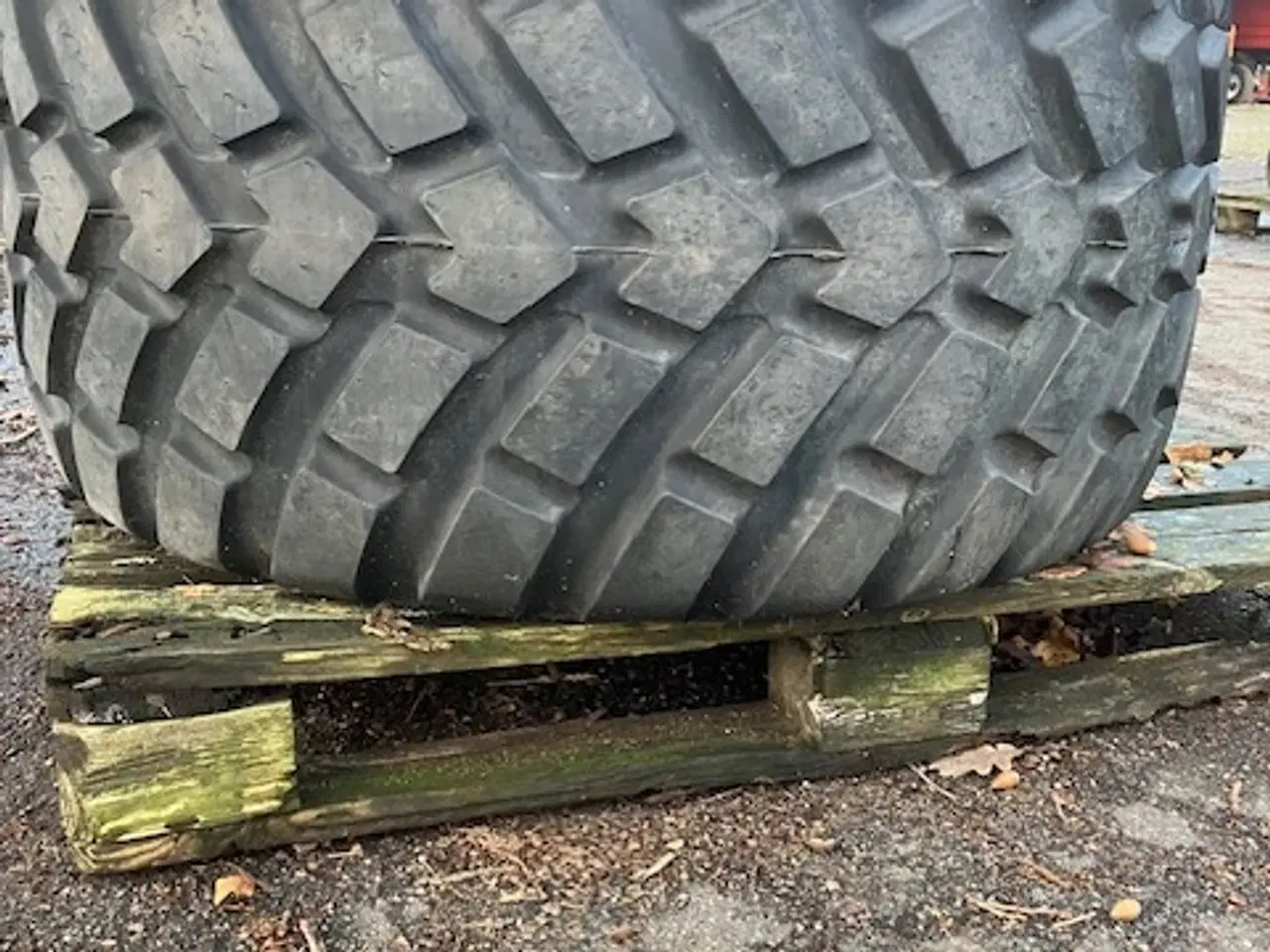 Billede 1 - Landbrugsdæk 560/45R22.5