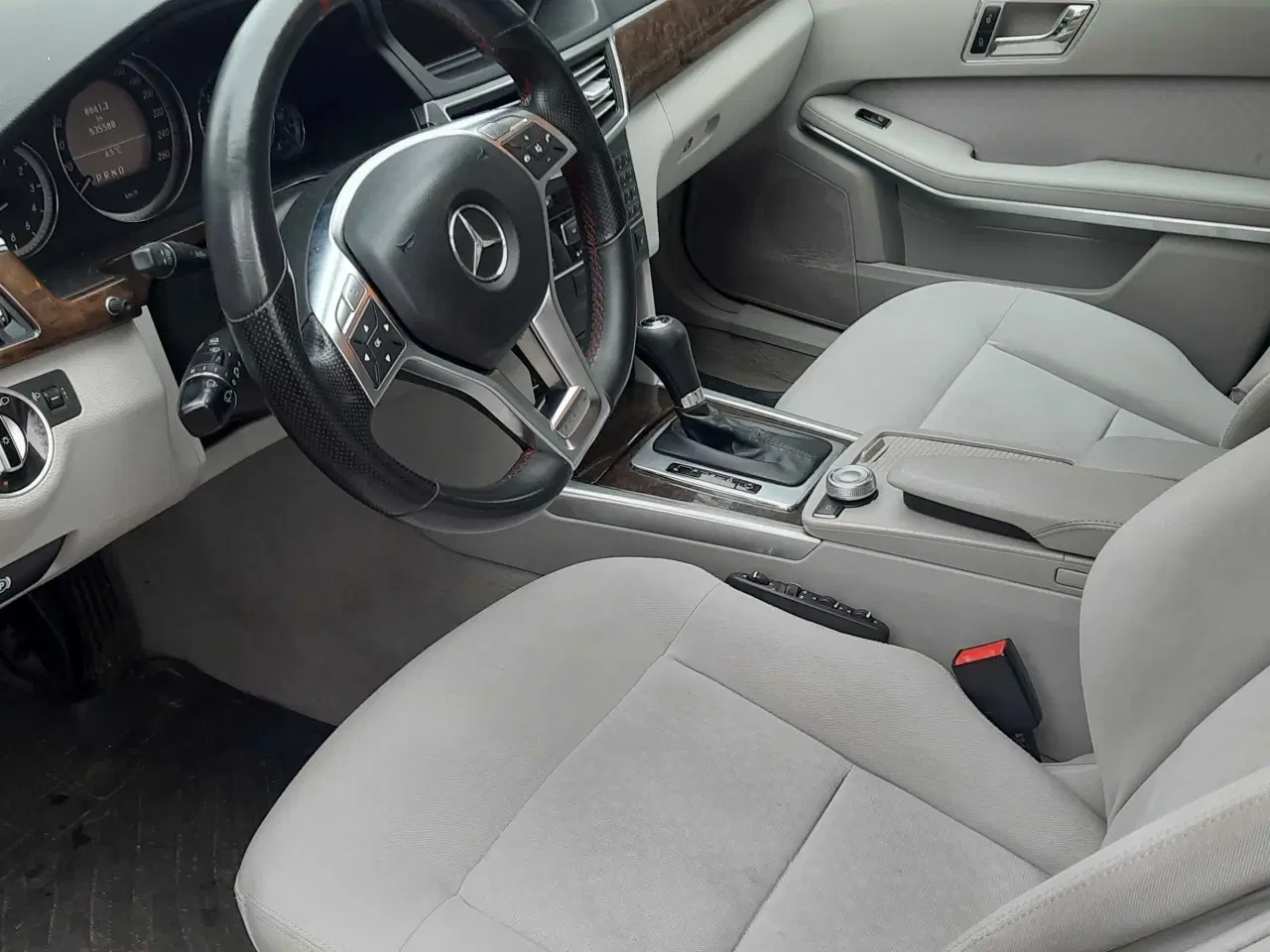 Billede 6 - MB E250  - motor 139000 km