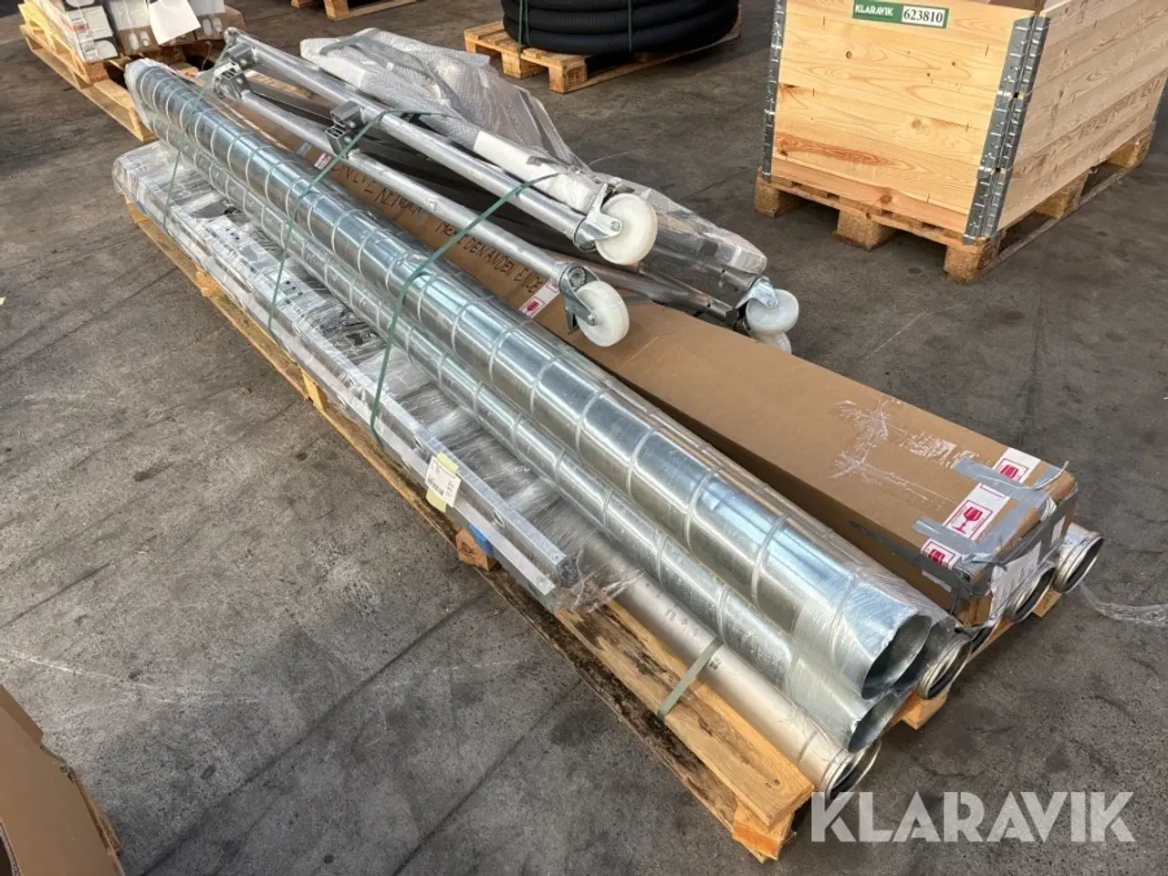 Billede 4 - Blandet lot rullestillads, rør, tagrender, stålbordplade