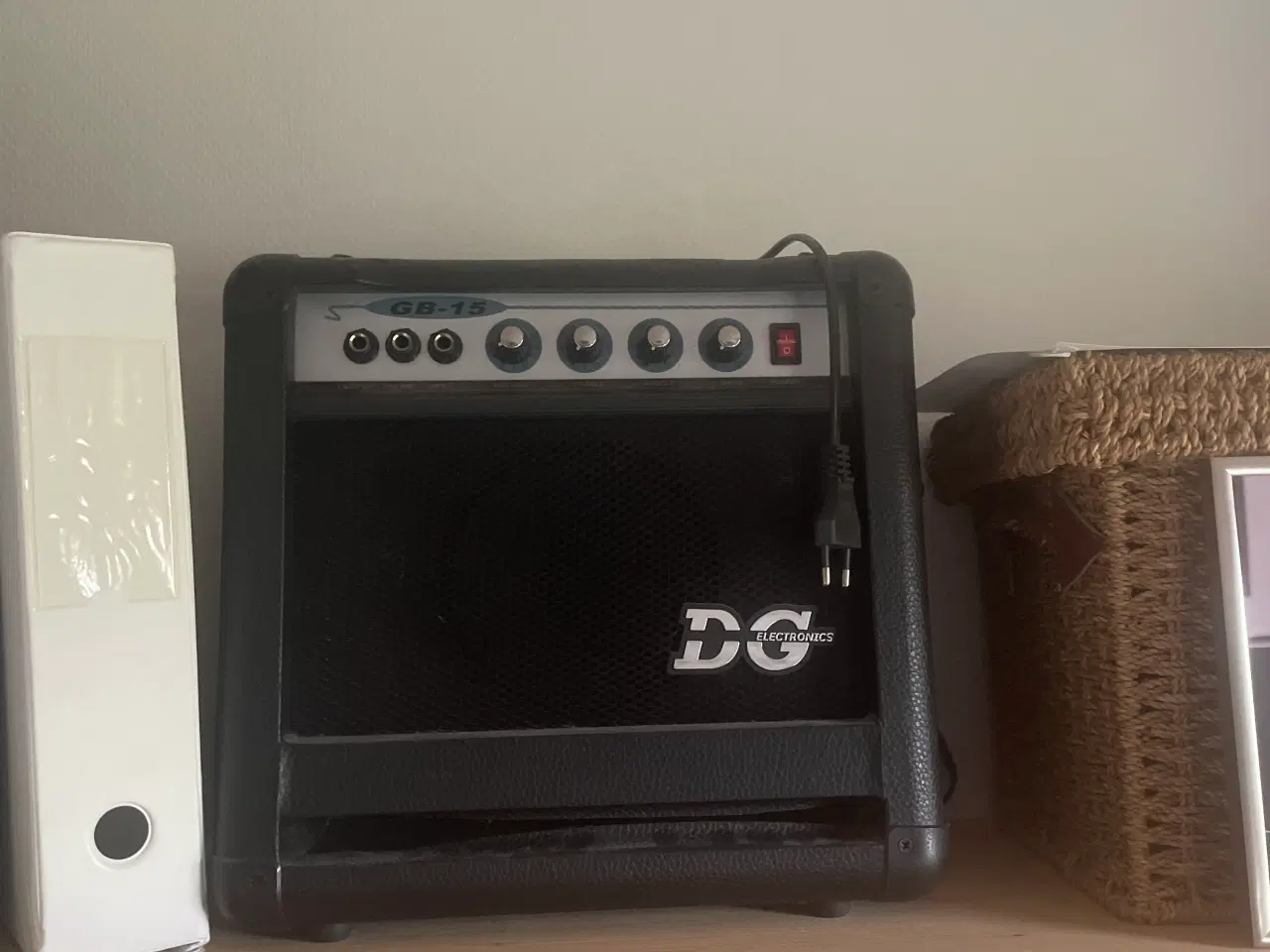 Billede 4 - Sort elbas (god stand)