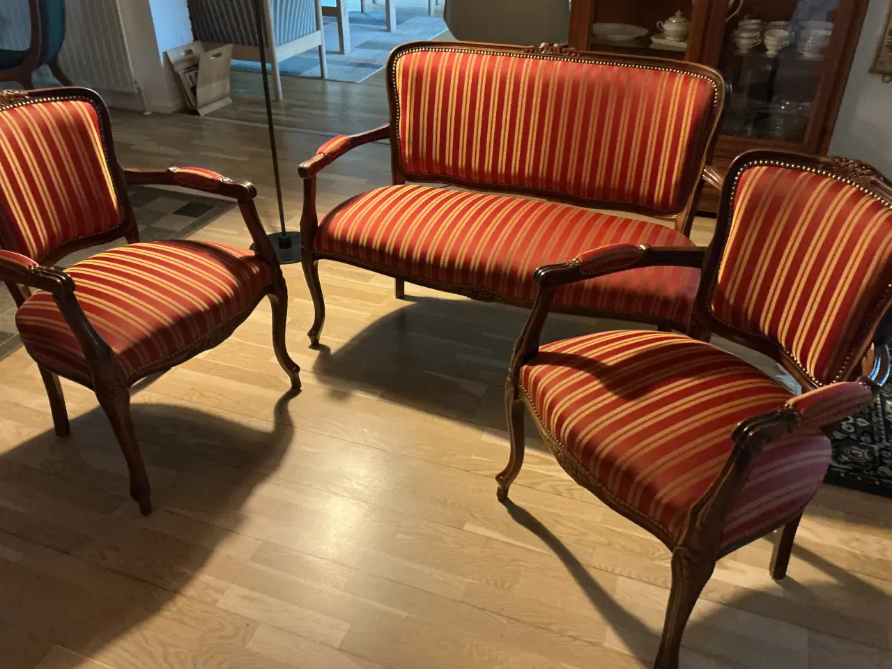 Billede 3 - Stilmøbler