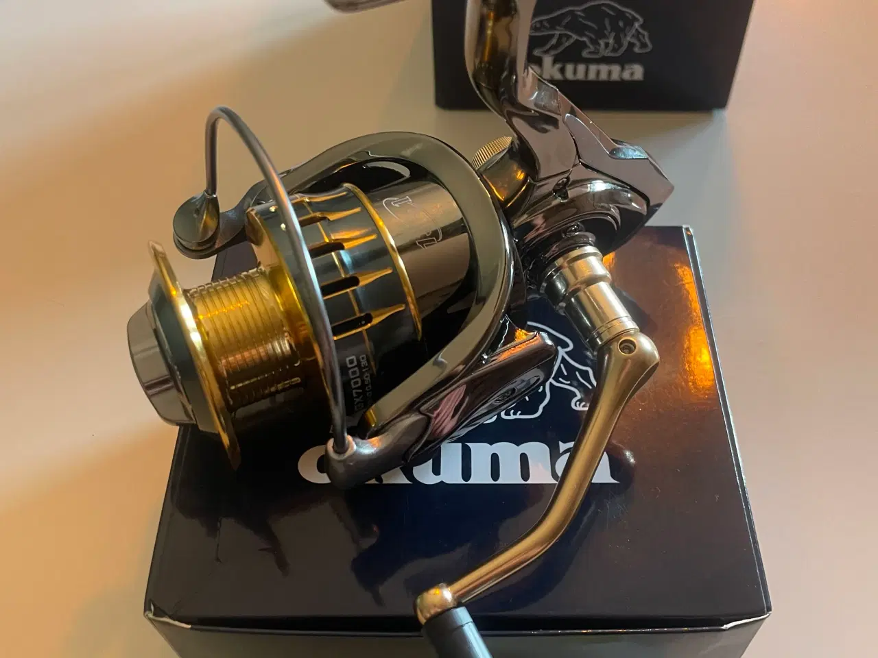 Billede 2 - Fiske grej metal hjul og fletline