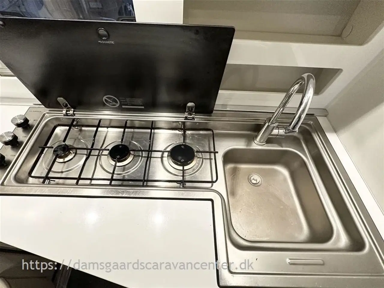 Billede 13 - 2019 - Adria Action 361 LH Enkeltsenge - Mover - Gulvvarme - Fortelt