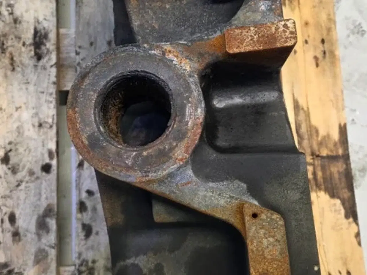 Billede 7 - Iveco F4DFE617L Bundkar 5801882457