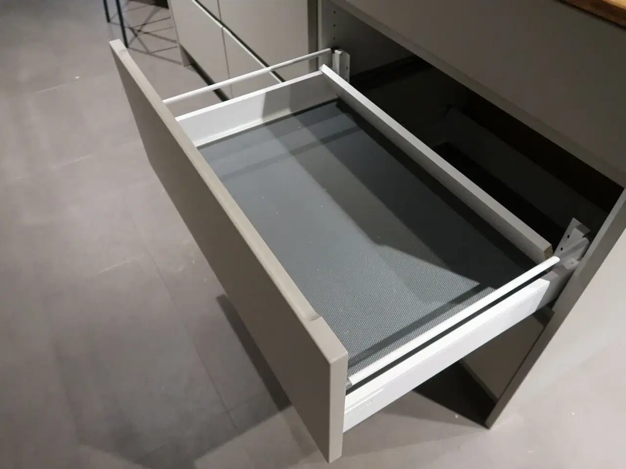 Billede 14 - Kvik køkken - MANO arizona beige