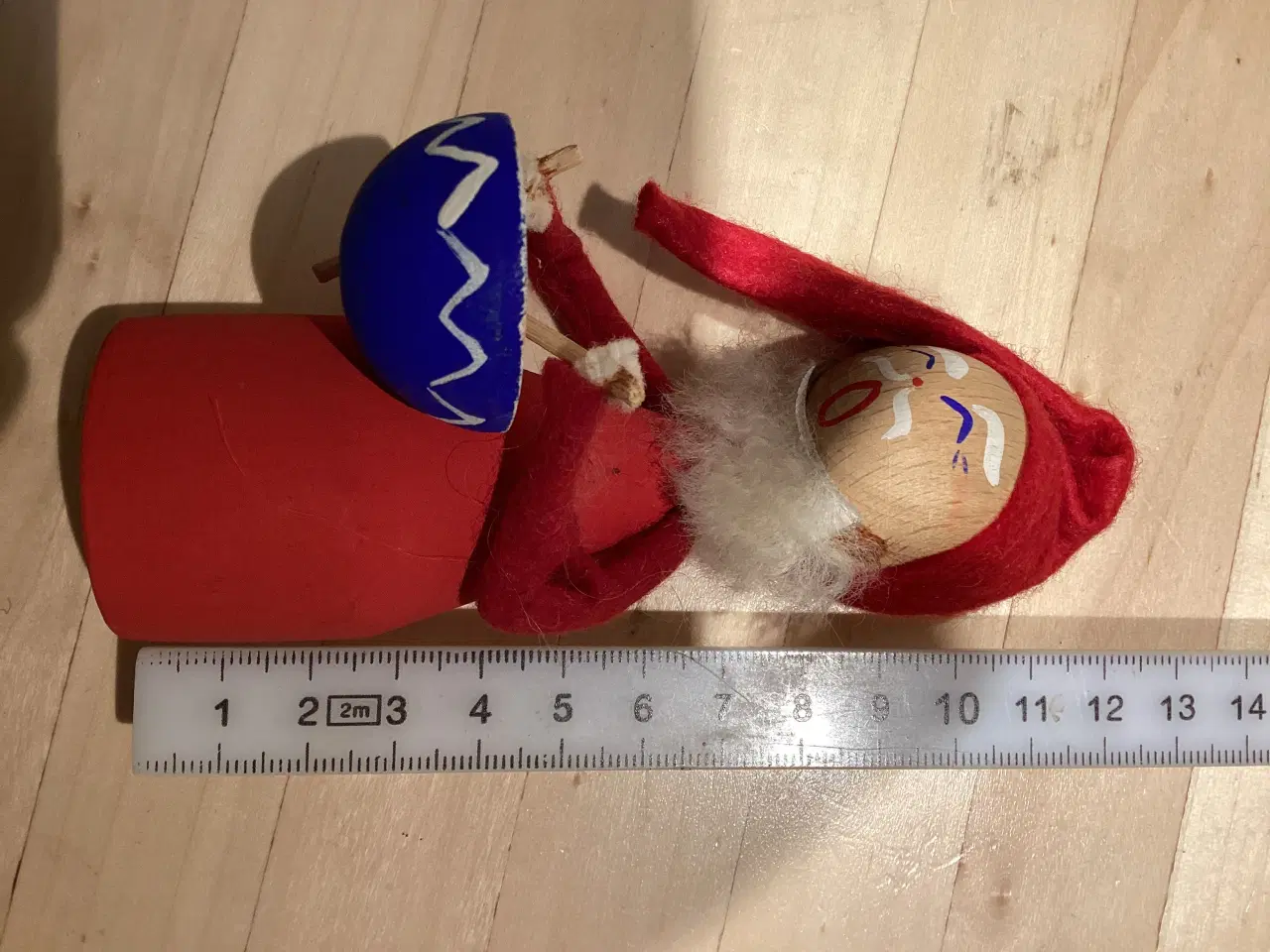 Billede 12 - 4 håndlavet nisser- nisse orkester, dansk