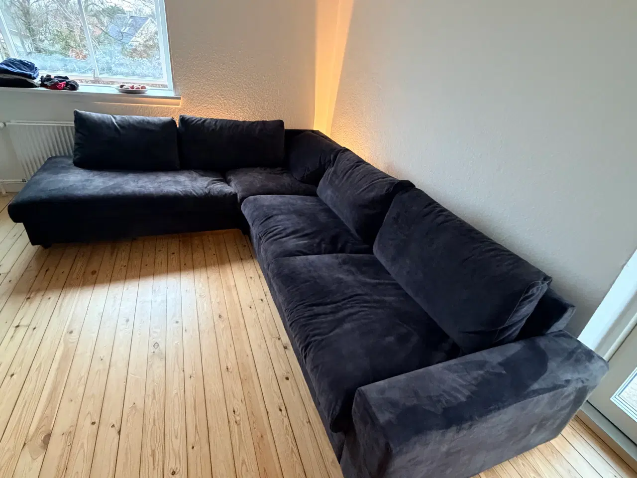 Billede 1 - Mørk velour sofa
