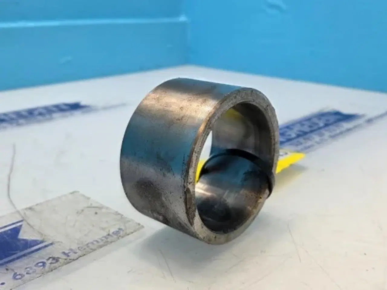 Billede 8 - New Holland TM135 Afstandsstykke 5171158