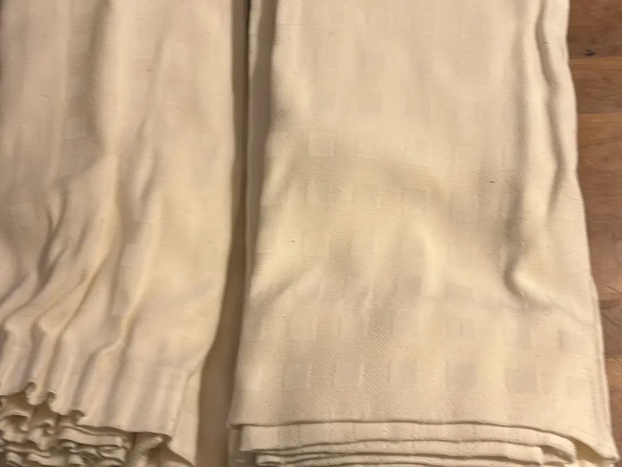 Billede 1 - Hvide bomuldsgardiner