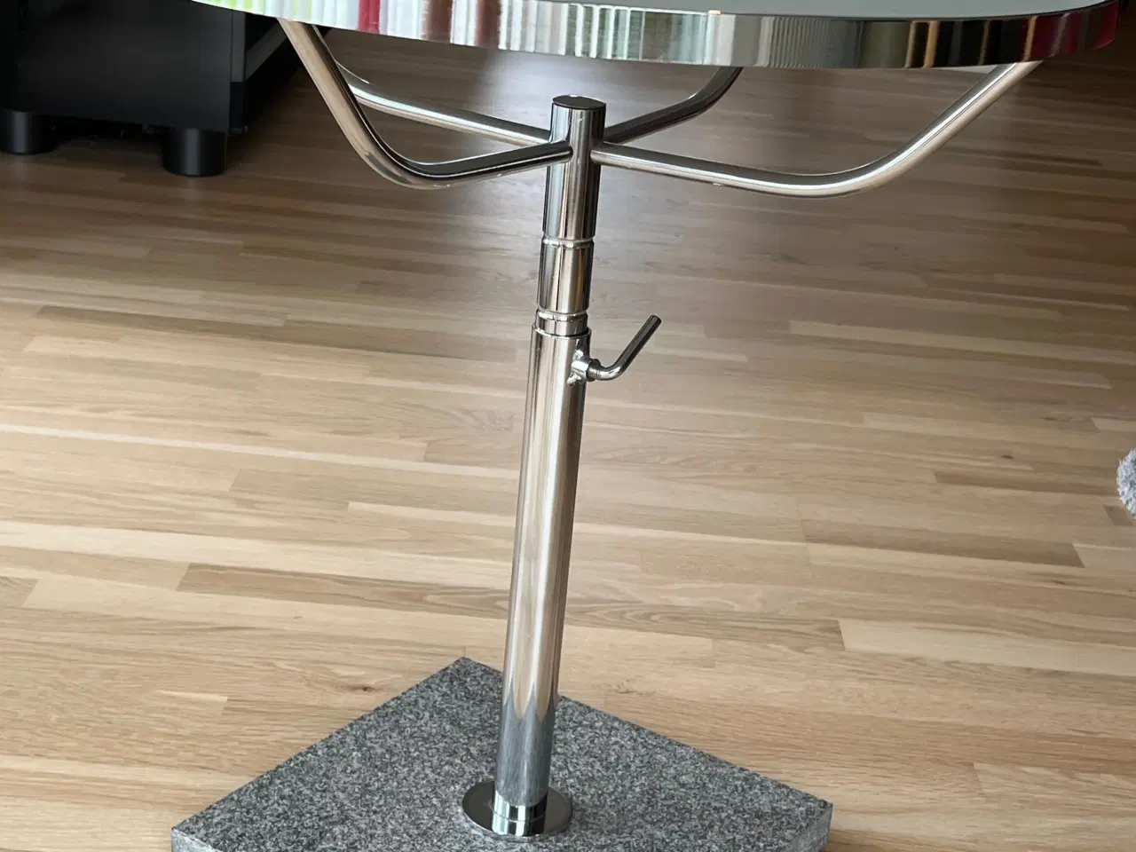 Billede 4 - Sidebord "Pronto" til Jetson stol.
