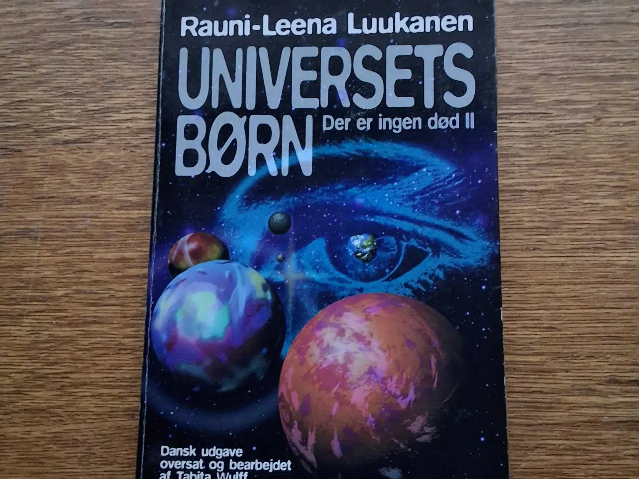 Billede 1 - SENDEBUD FRA STJERNERNE. af Rauni-Leena Luukanen. 