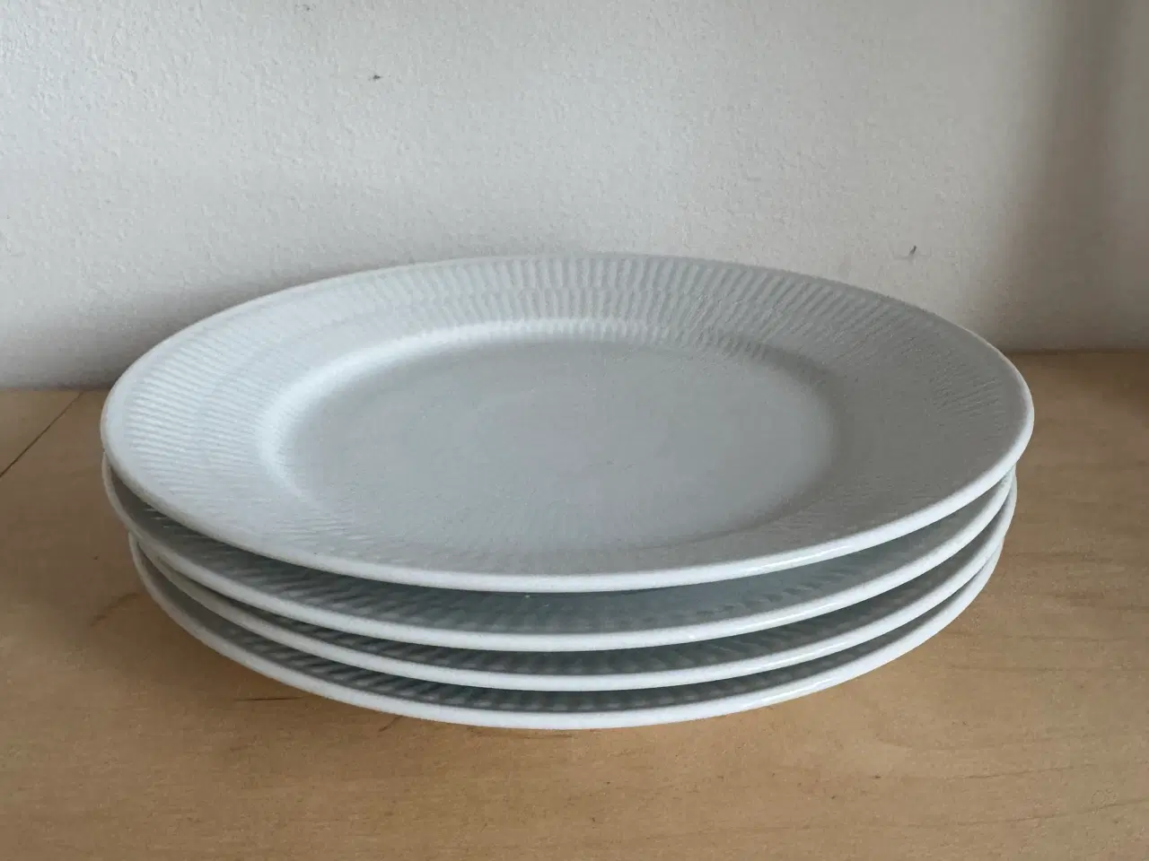 Billede 2 - Royal Copenhagen frokosttallerkener