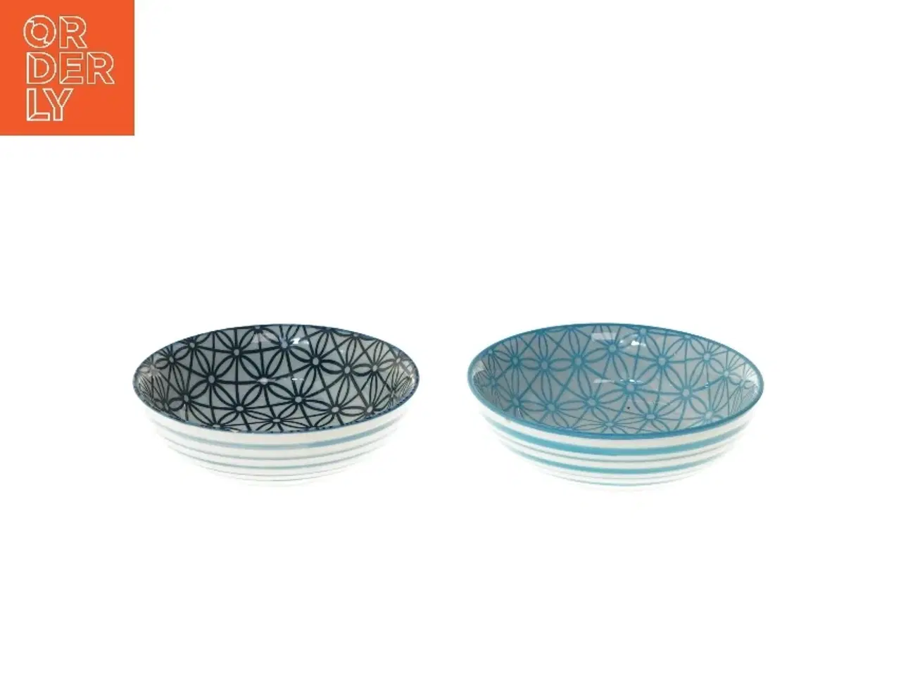 Billede 1 - Sæt af 2 skåle med mønster (str. 2 stk Ø 12 cm)
