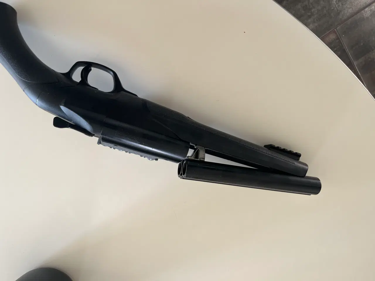 Billede 2 - T4x Umarex oversavet.