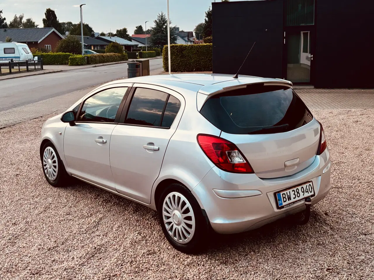 Billede 4 - Opel Corsa 1,4 Benzin Frisk Nysynet 