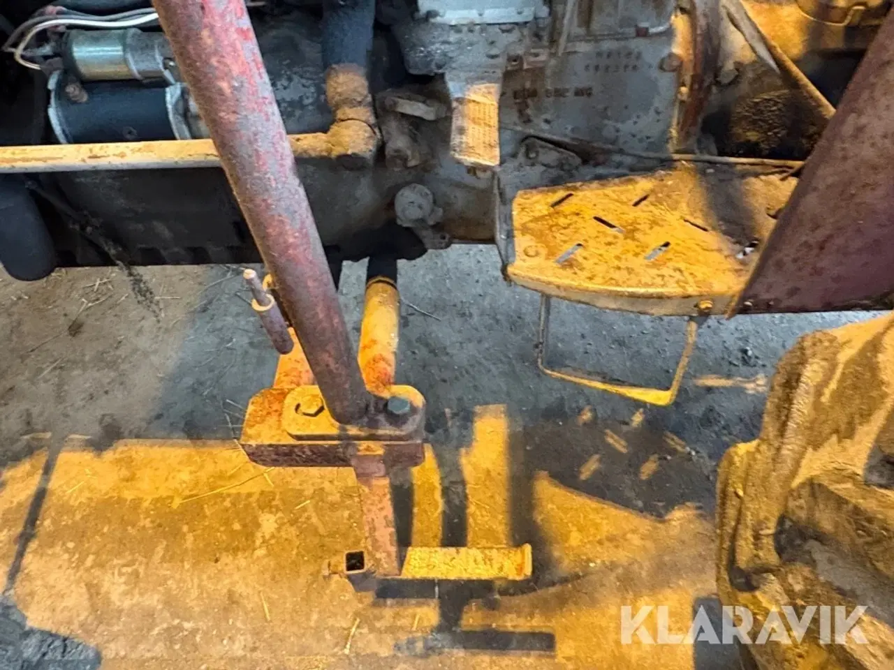 Billede 7 - Veterantraktor Massey Ferguson 135