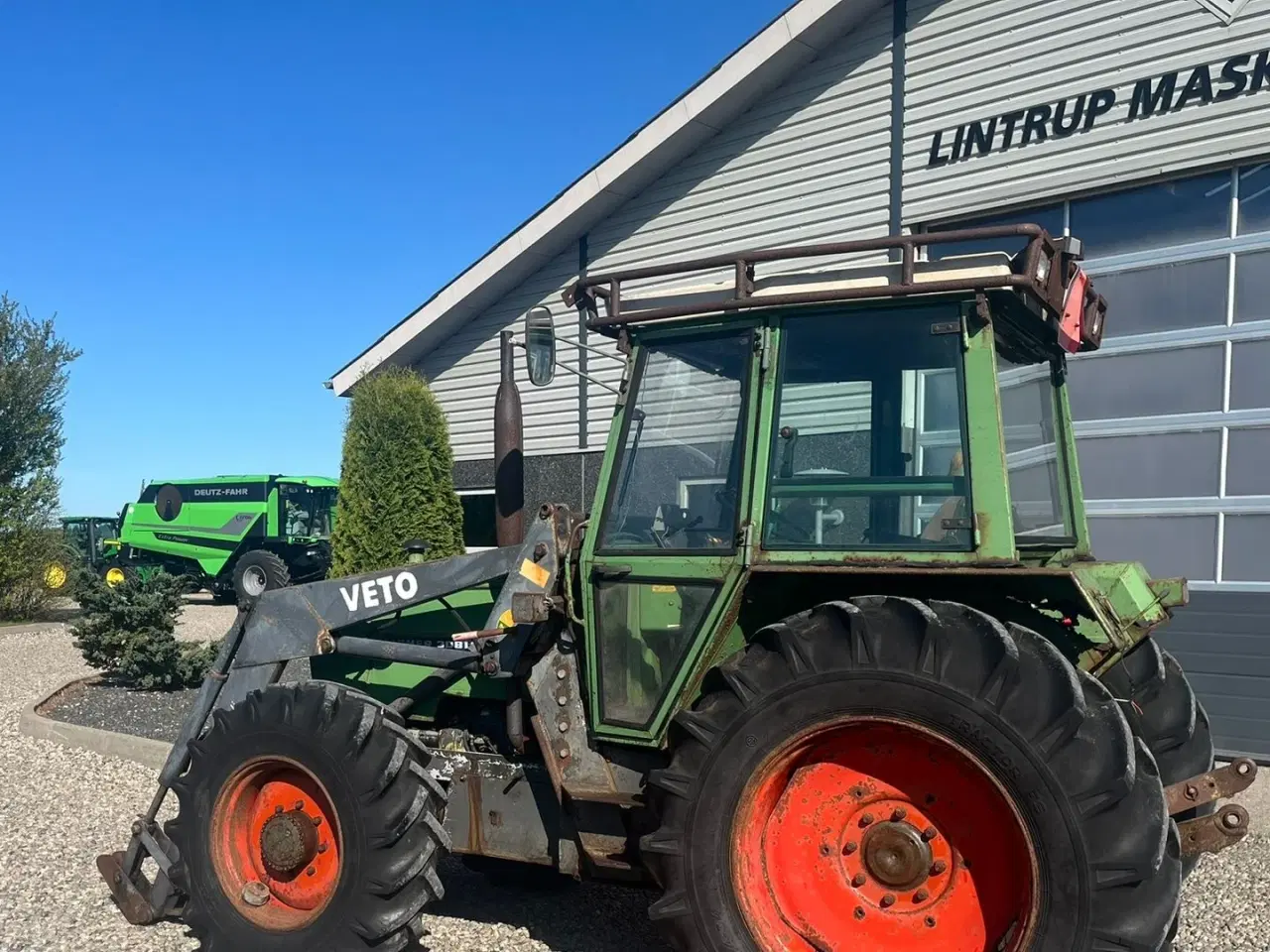 Billede 3 - Fendt 308 LS Farmer Turbomatik med frontlæsser og skovinddækning