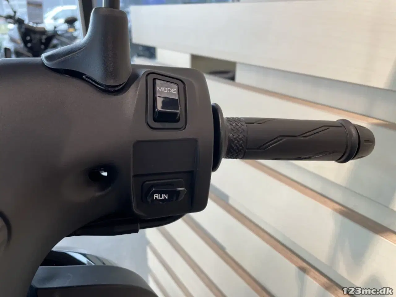 Billede 11 - Yamaha Neos Dual Battery