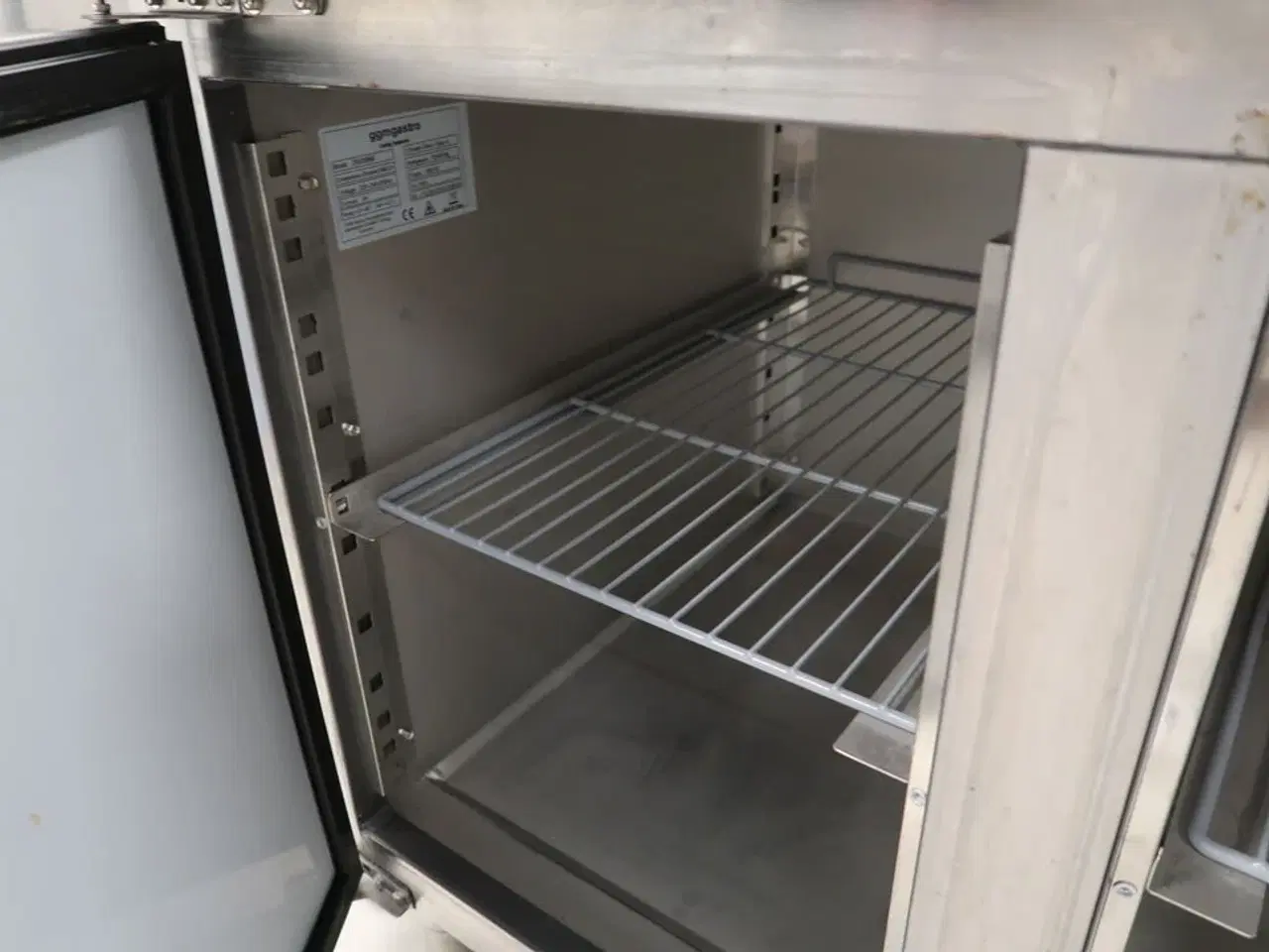 Billede 9 - Kølebord GGM GASTRO ZBG208ND