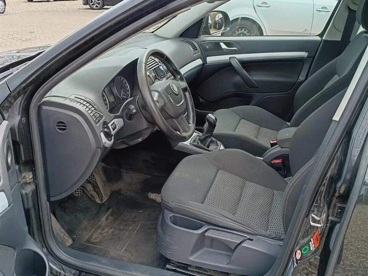 Billede 10 - Skoda Octavia 1,6 Commonrail DPF Elegance 105HK 5d