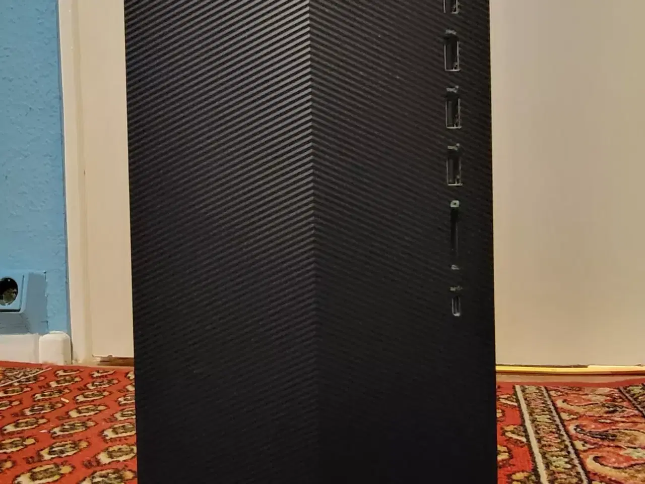 Billede 1 - købes lille kontor pc med fragt til 7752 snedsted 