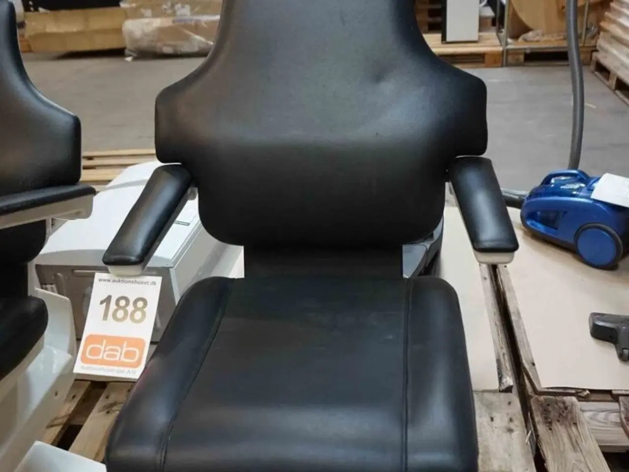 Billede 3 - Behandlerstol 230V (MOMSFRI)