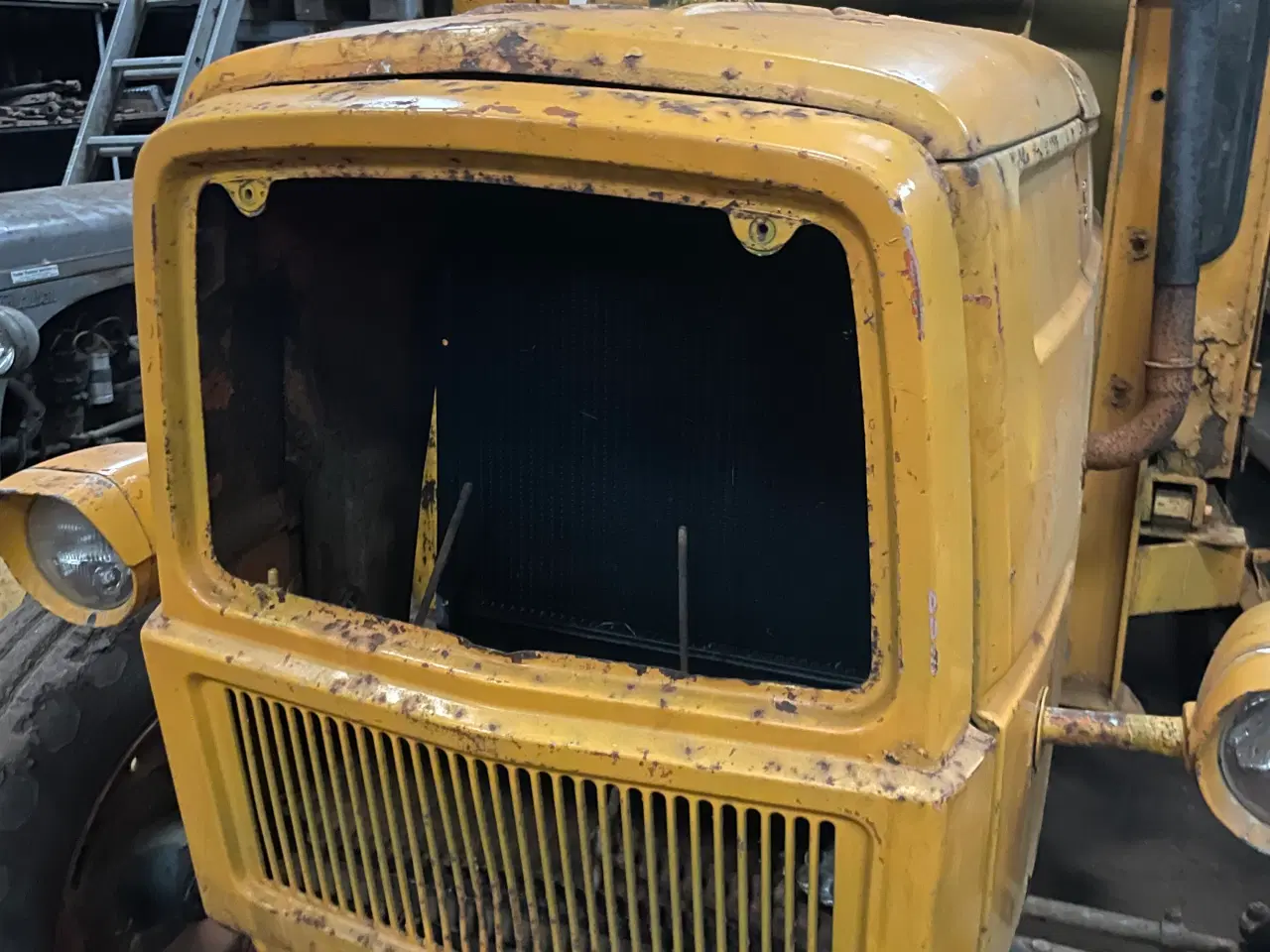 Billede 1 - Front gitter Fiat 615