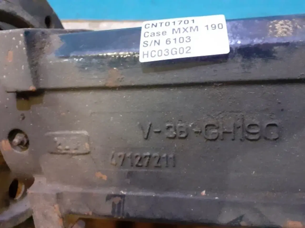 Billede 11 - Case MXM 190 Lår