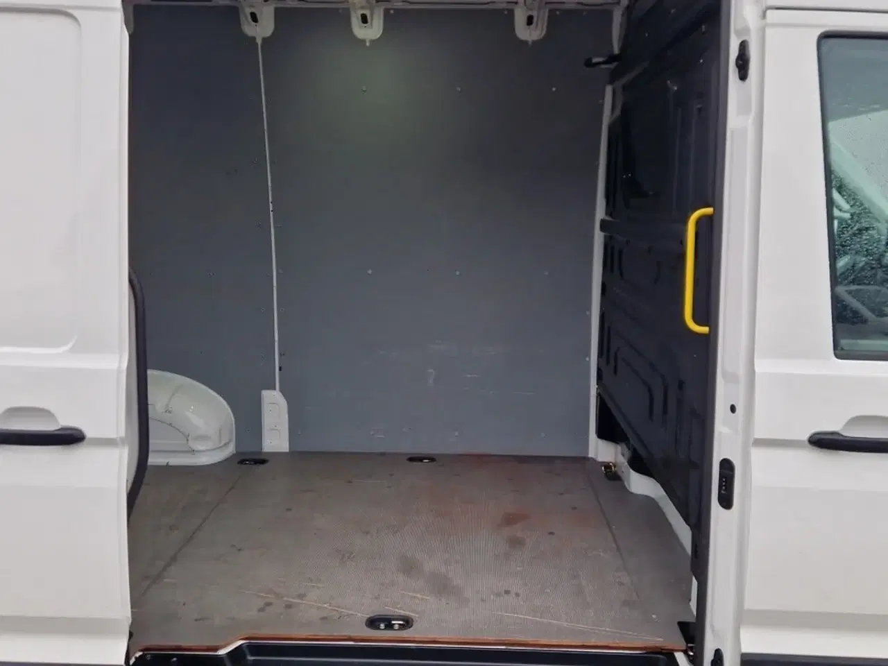 Billede 9 - VW Crafter 35 2,0 TDi 177 Kassevogn L3H2 aut.