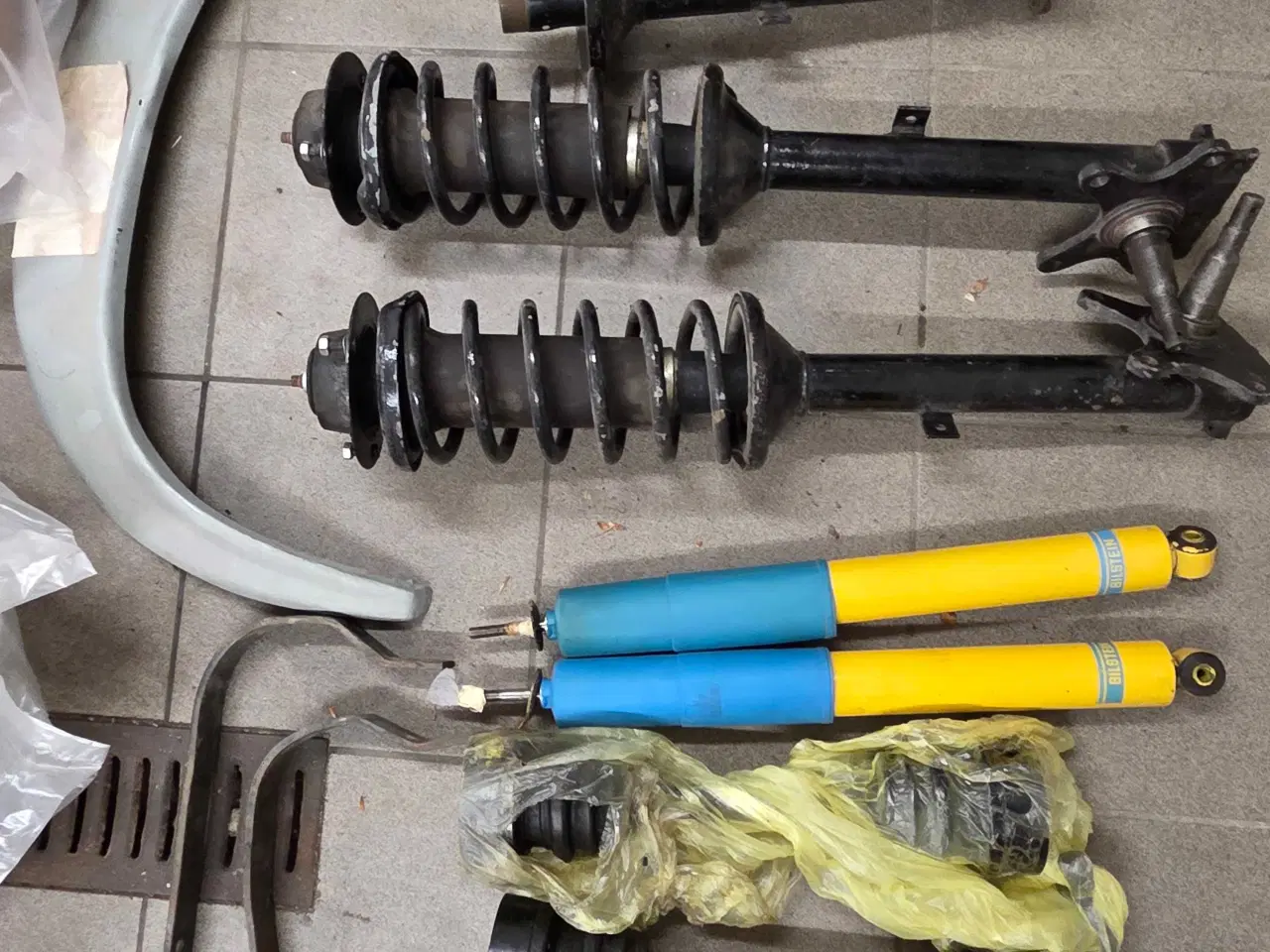 Billede 1 - BMW 02 E10 reservedele