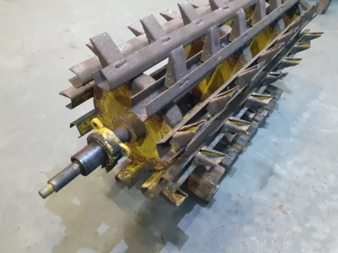 Billede 11 - New Holland 8060 Kerneudskiller