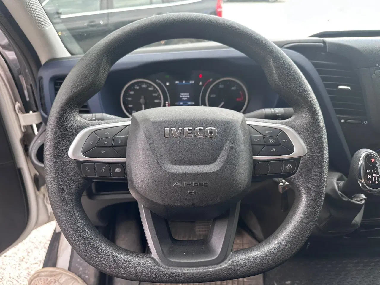 Billede 5 - Iveco Daily 2,3 35S14 Alukasse m/lift AG8