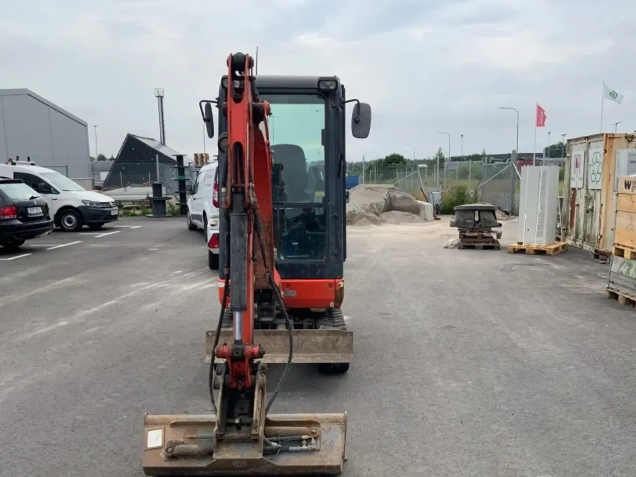 Billede 2 - Kubota KX019-4 med redskaber og anhænger