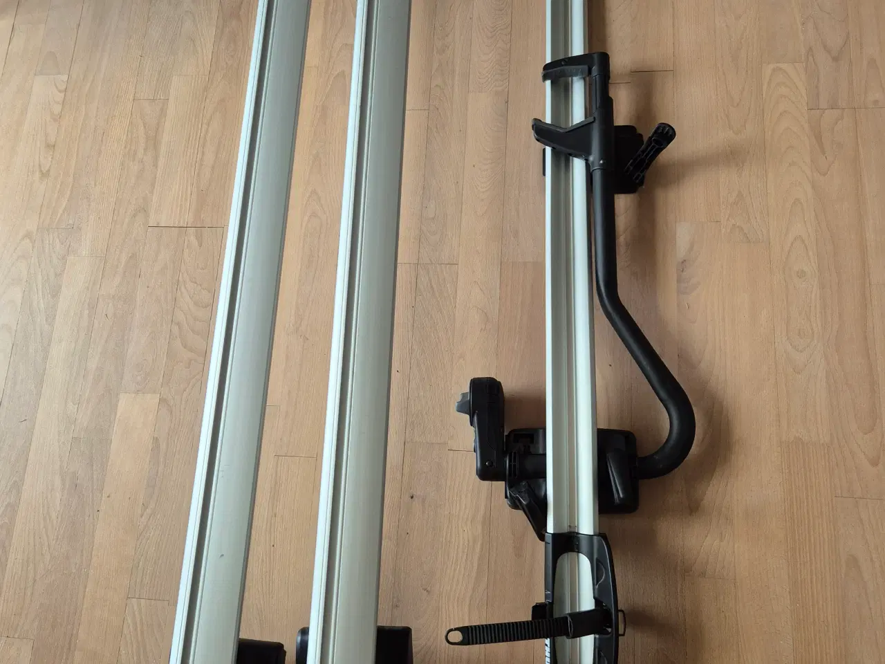 Billede 1 - Thule cykelholder til VW Up!, Seat Mii og Skoda Ci