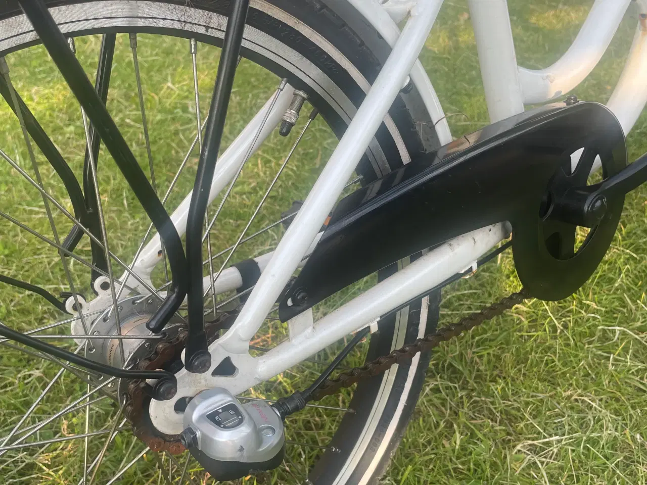 Billede 4 - Hvid pige cykel