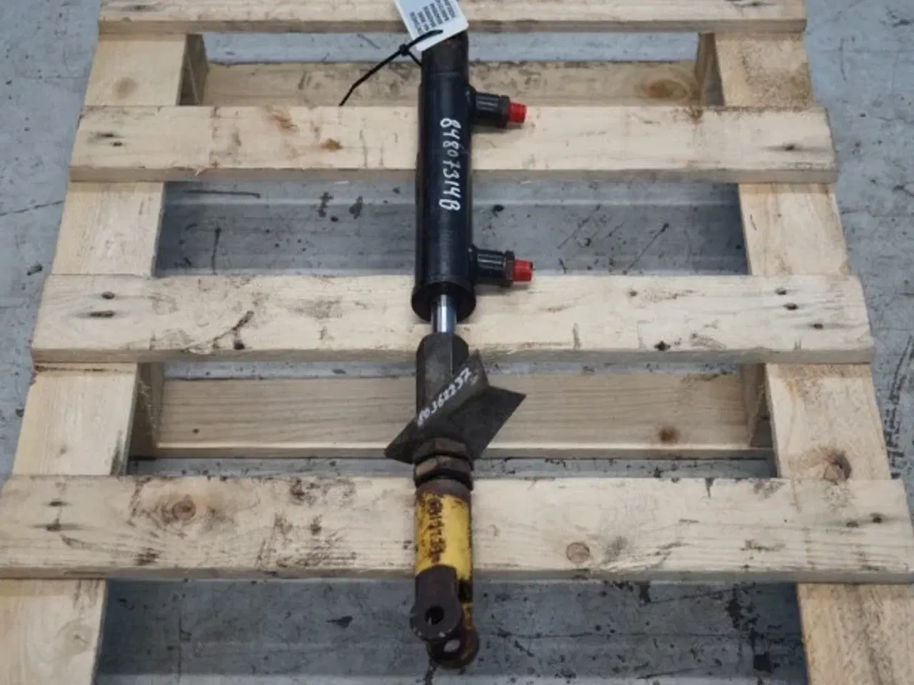 Billede 9 - New Holland 8060 Cylinder 84807314