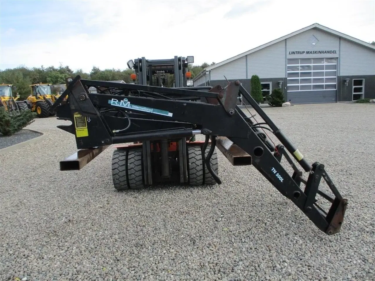 Billede 1 - RIKO med beslag og komplet hydraulik sæt samt skovl.