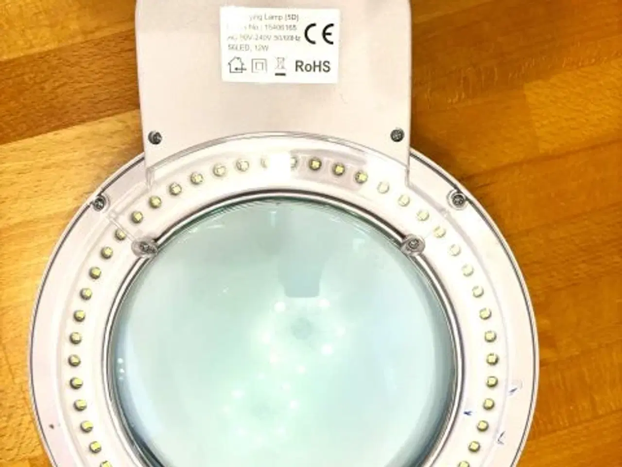 Billede 3 - Daglysampe med lup