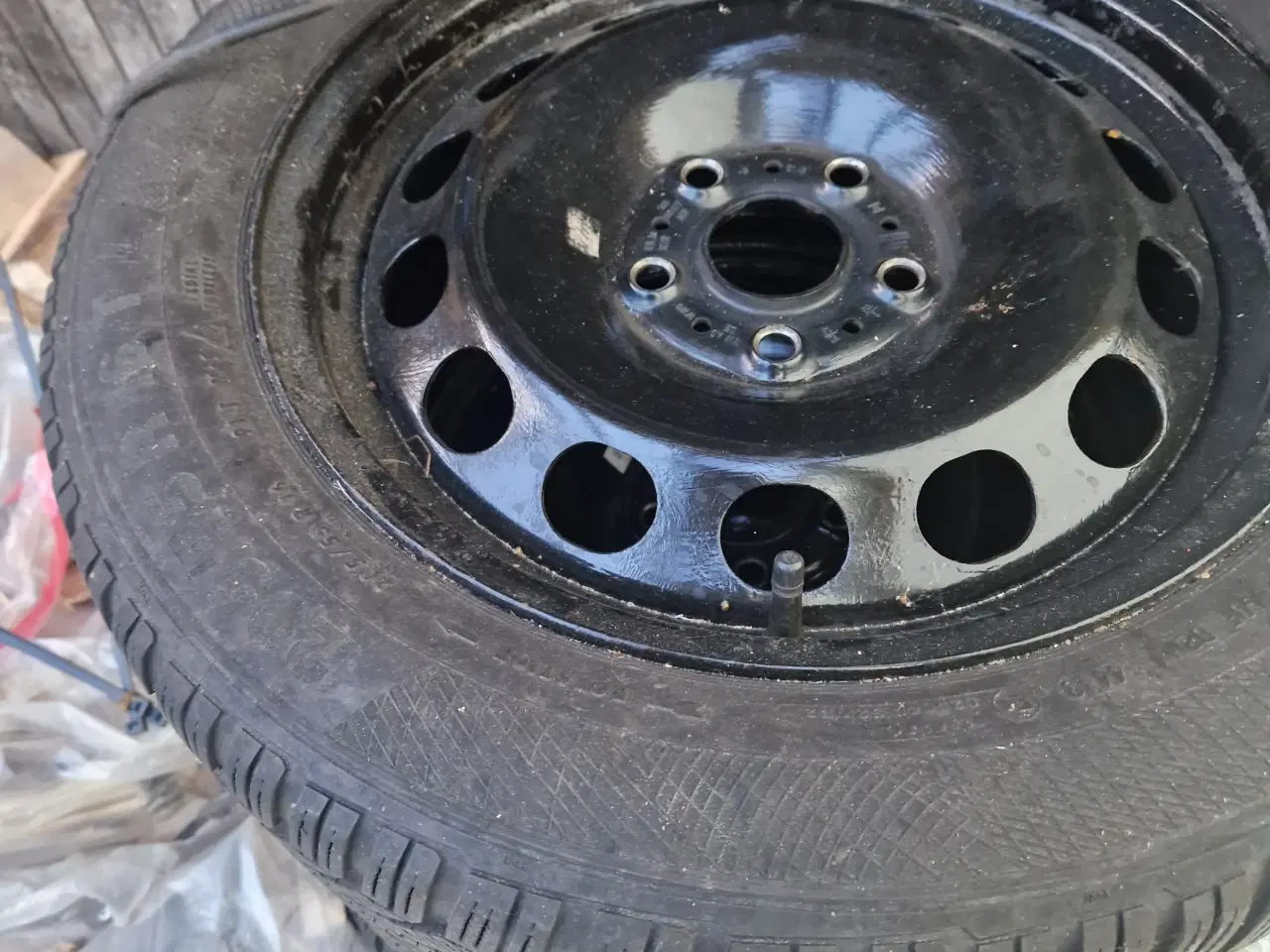 Billede 3 - Stålfælge med dæk 