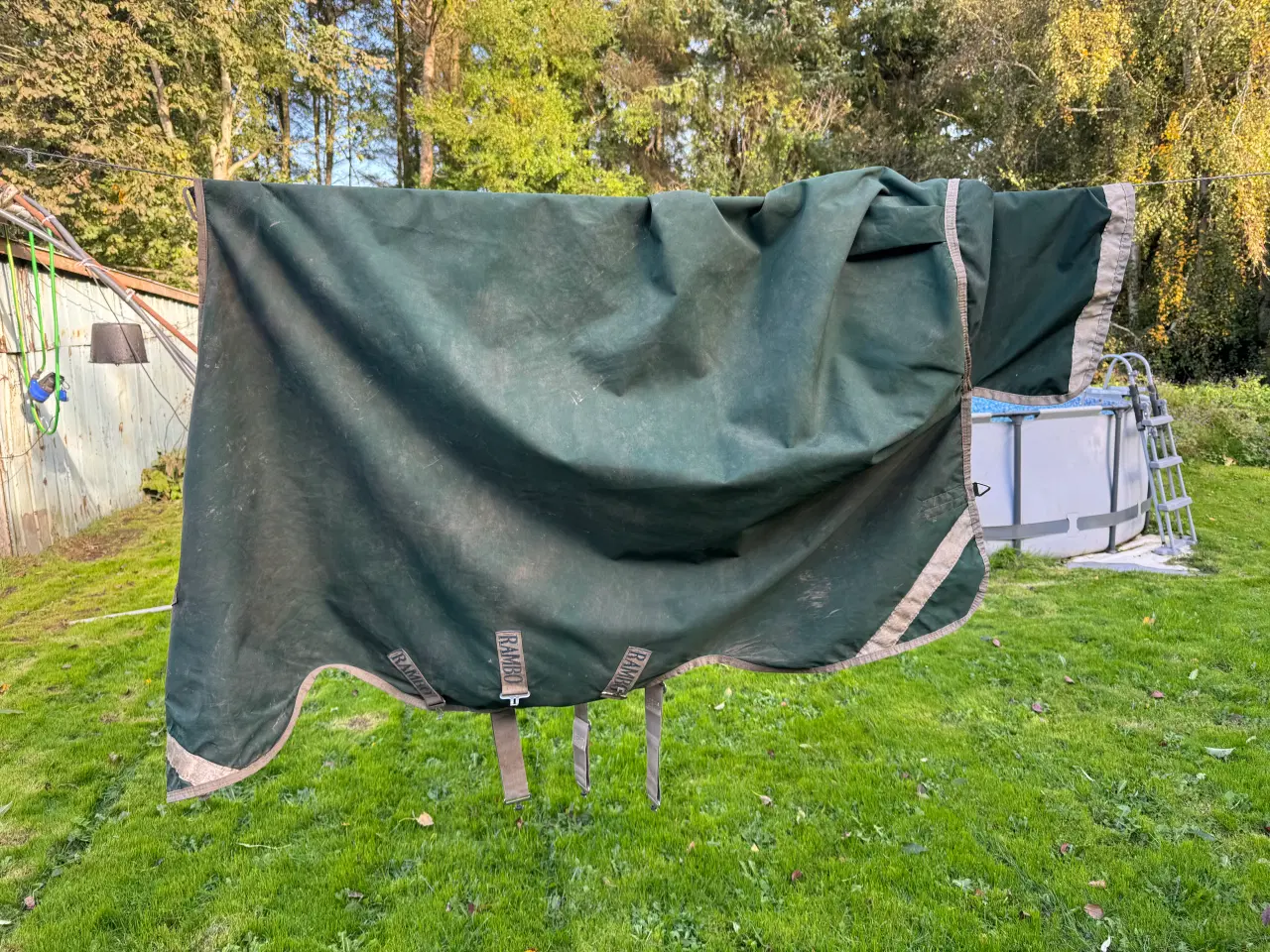 Billede 1 - Rambo regndækken lite str 145