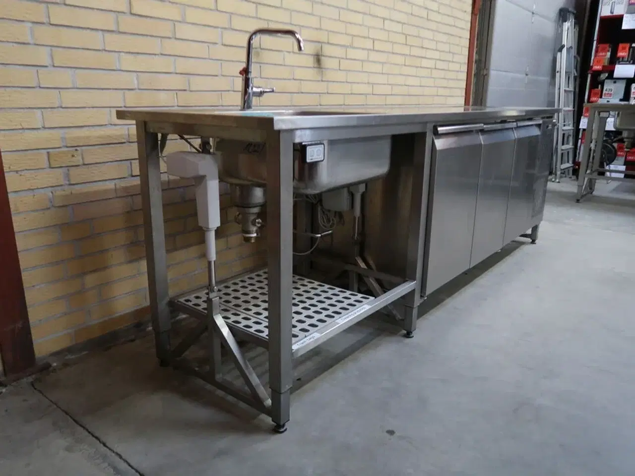 Billede 3 - Coldline TS17/1M-710 kølebord med hæve-/sænk