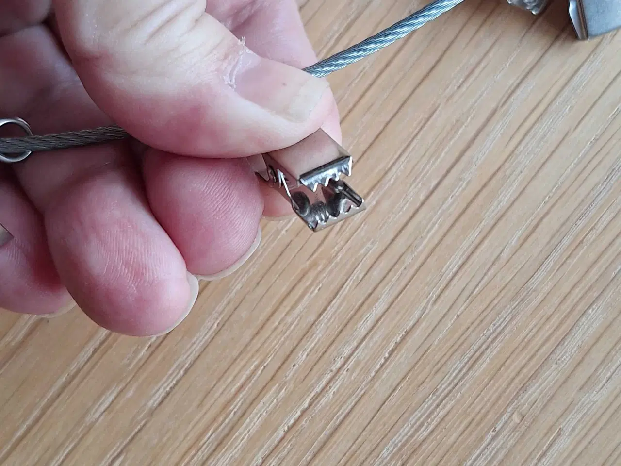 Billede 4 - Wire med sugekopper