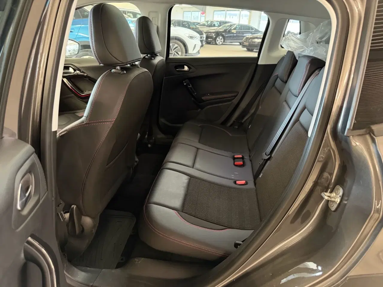 Billede 21 - Peugeot 2008 1,6 BlueHDi GT Line Sky 120HK 6g